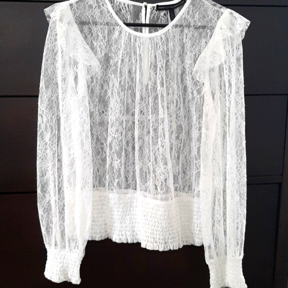 WHBM NWOT Lace Large Top